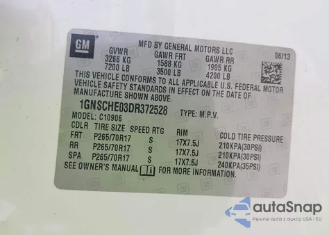 2013 Chevrolet Suburban 1500 Ls z USA, uszkodzony, nr VIN 1GNSCHE03DR372528